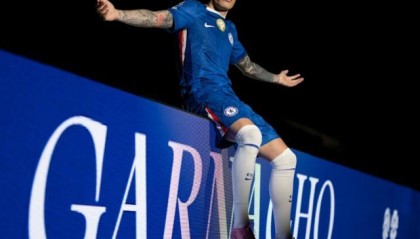 乐鱼平台-官方：加纳乔加盟切尔西，双方签约至2032年