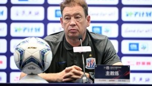 乐鱼官网-斯卢茨基：近期的赛程比较密集，我们大部分精力都放在球员恢复上